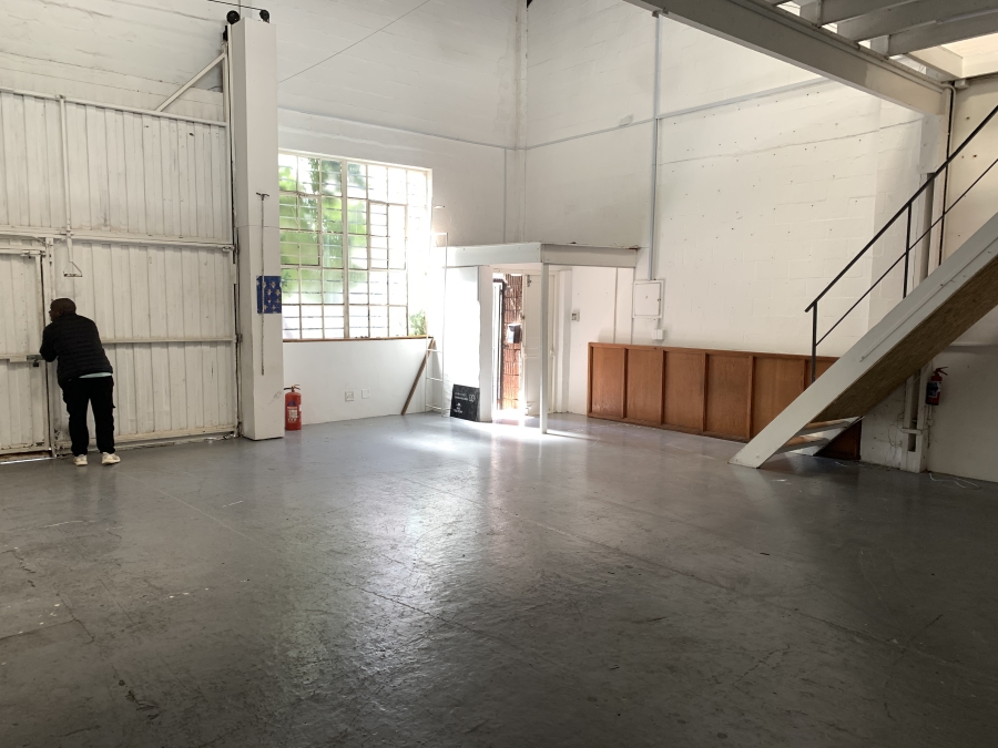 To Let commercial Property for Rent in Gardens Western Cape